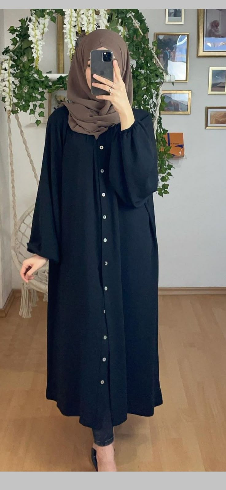 Simple Burkha Designs, Abaya Dress Design, Navy Blue Abaya, Long Tops Designs, New Abaya Design, Burqa Design, Simple Abaya Designs, Burkha Designs, Burqa Designs