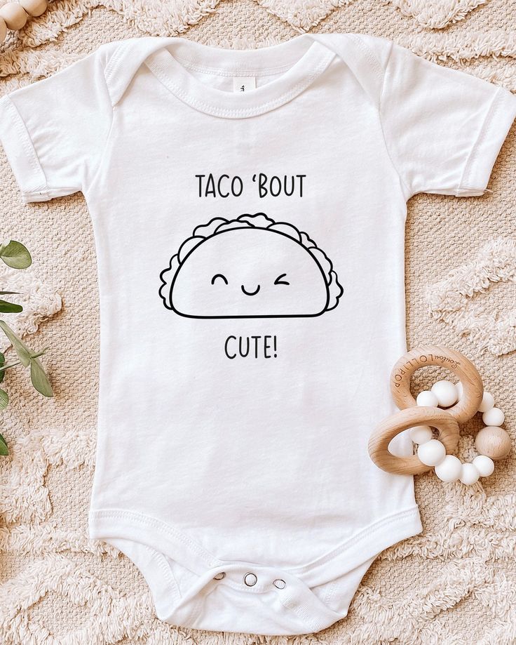 Cute Diy Onesies, Newborn Onsies Cricut, Cute Onesie Sayings, Baby Onsies Ideas Drawing, Newborn Cricut Onesie, Diy Baby Onsie Ideas, Newborn Baby Onesie Ideas, Baby Boy Onsies Svg, Diy Onesies Cricut