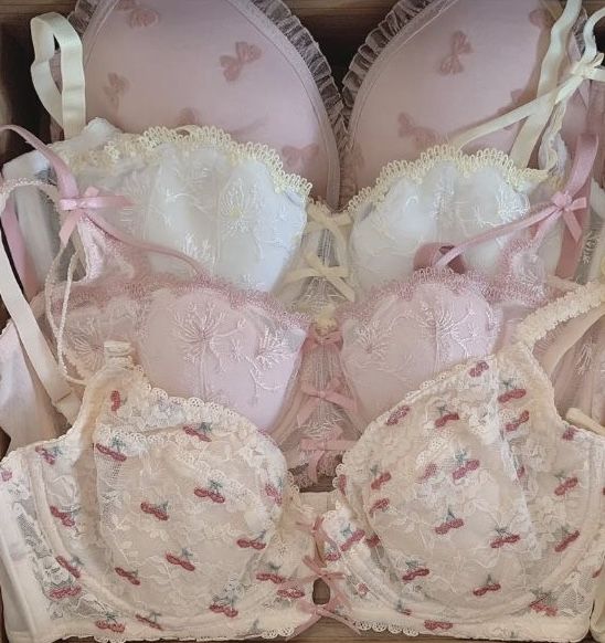 Look Rose, Pretty Bras, Cute Bras, Beautiful Angel, Pink Girly Things, Pretty Lingerie, Feel Pretty, Reference Photos, Pink Princess