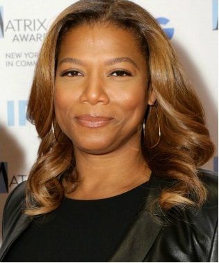 Queen Latifah Hairstyles, Queen Latifah Style, Queen Latifa, The Black Family, Black Women Hair Color, Natural Protective Styles, Medium Length Bobs, New Hair Do, Black Family