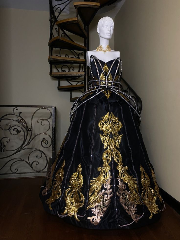 Cage led dress, black and gold, costume for show Black And Gold Princess Dress, Black And Gold Ballroom Dress, Black And Gold Dress Outfit, Black Gala Dresses, Fictional Scenarios, Black Aesthetic Dress, Directors Notebook, Gold Dress Outfit, Gem Galaxies