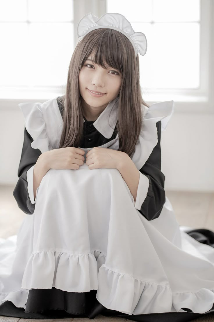 Asian Cosplay, Maid Uniform, Maid Cosplay, Anime Maid, Female Pose Reference, Japanese Dress, Maid Outfit, Maid Dress, Cosplay Outfits