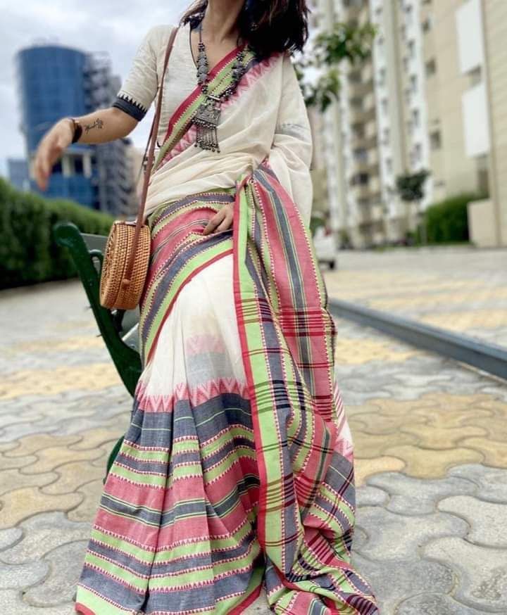 Multi Colour & Off White Border Begumpuri Khadi Cotton Saree#Yespoho Saree With Designer Blouse, Khadi Cotton Saree, Cotton Saree Blouse, Simple Saree Designs, Khadi Saree, Cotton Saree Designs, Modern Saree, Latest Sarees, Designer Blouse