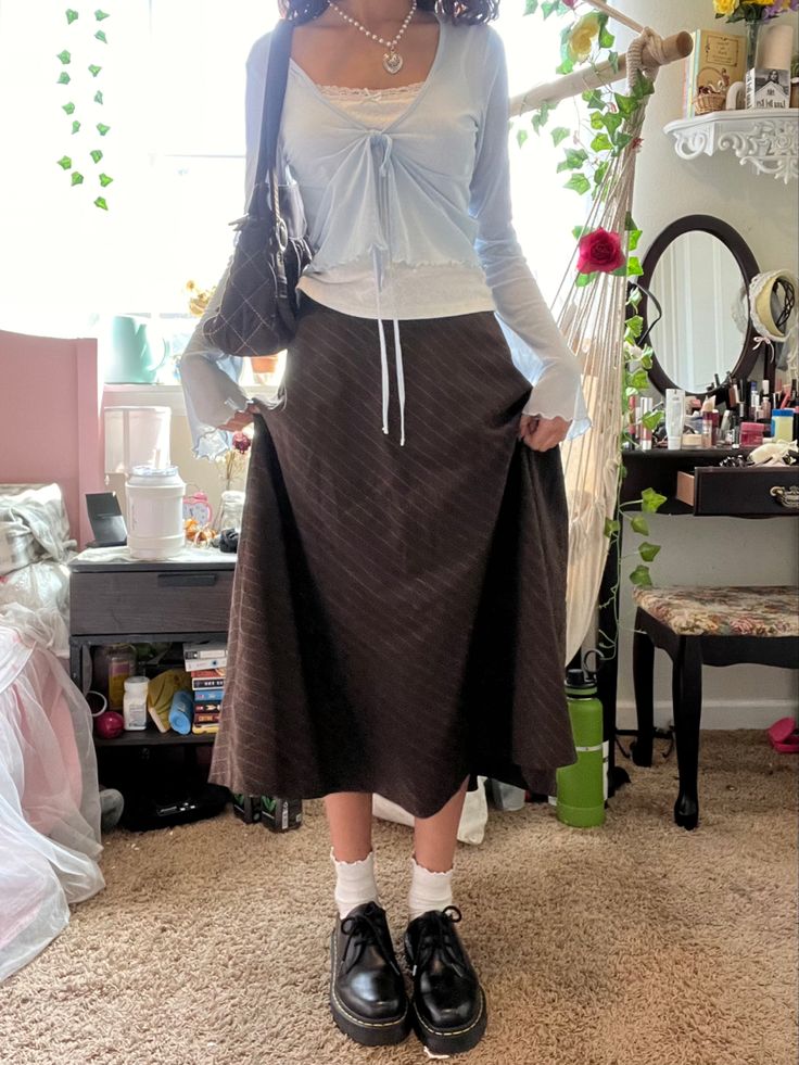 Long Skirt Cute Outfits, How To Style Corduroy Skirt, How To Style Long Floral Skirt, Simple Layering Outfits, Long Skirt Over Pants, Soft Japanese Fashion, Sweaters And Long Skirts, Coquette Outfit Inspo Pink, Yotsuba Core Outfits