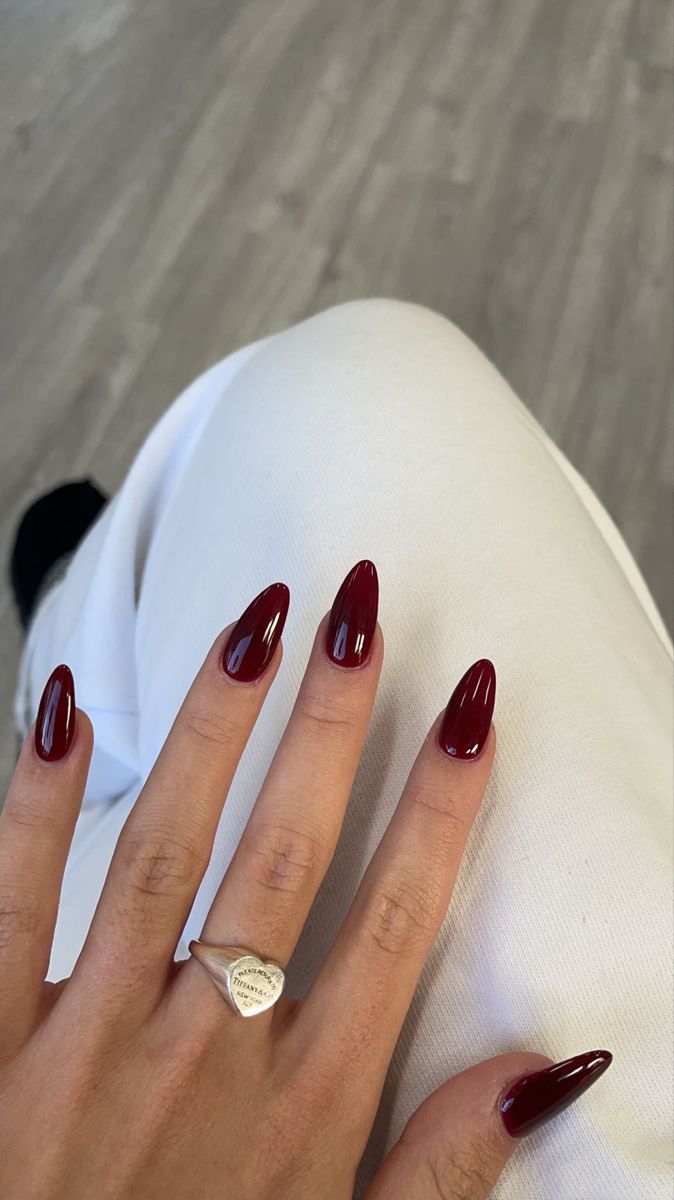 Red Autumnal Nails, Dark Burgundy Almond Nails, Dark Maroon Almond Nails, Long November Nails, Fem Fatale Nails, Dark Aethstetic Nails, Wine Red Oval Nails, Nail Inspiration Fall 2024, Oval Autumn Nails