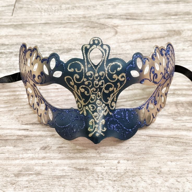 Starry Masquerade Mask, Dark Blue Masquerade Mask, Light Blue Masquerade Mask, Masquerade Mask Ideas, Eye Masquerade Mask, Mardi Gras Wedding Theme, Masquerade Mask Full Face, Nails Reference, Blue Masquerade Mask