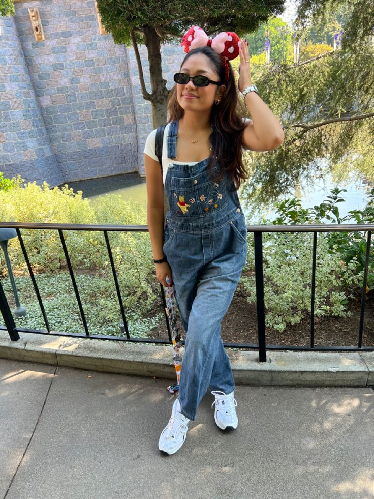 #disneyland #disney #disneyoutfit #outfit #fashion #disneyadult #winniethepooh #overalls Disneyland Overalls Outfit, Vintage Disney Outfits Women, Guys Disney Outfits, Overall Disney Outfit, Overalls Disney Outfit, Overalls Outfit Disney, November Disneyland Outfits, 90s Disney Outfits, Winnie The Pooh Outfit