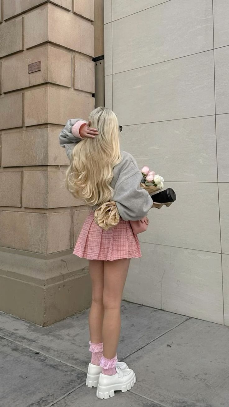 Pink Skirt Outfit Ideas, Thrift Store Outfits, Cute Date Outfits, Estilo Indie, Girly Girl Outfits, Cute Fall Outfits, Date Outfits, Girly Fashion, Girly Outfits