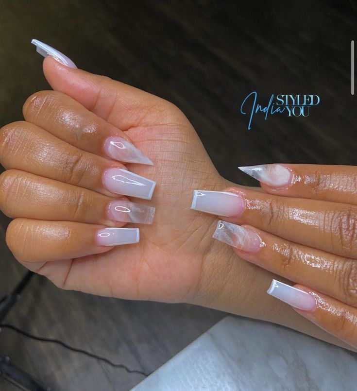 Short Medium Acrylic Nails Square, Short Cuffing Nails, Summer Acrylic Nails Square Medium, Nails For Braiders, Milk White French Tip Nails, Summer Nails Coffin Medium, Medium Summer Nails, Braiders Nails, Short Medium Nails