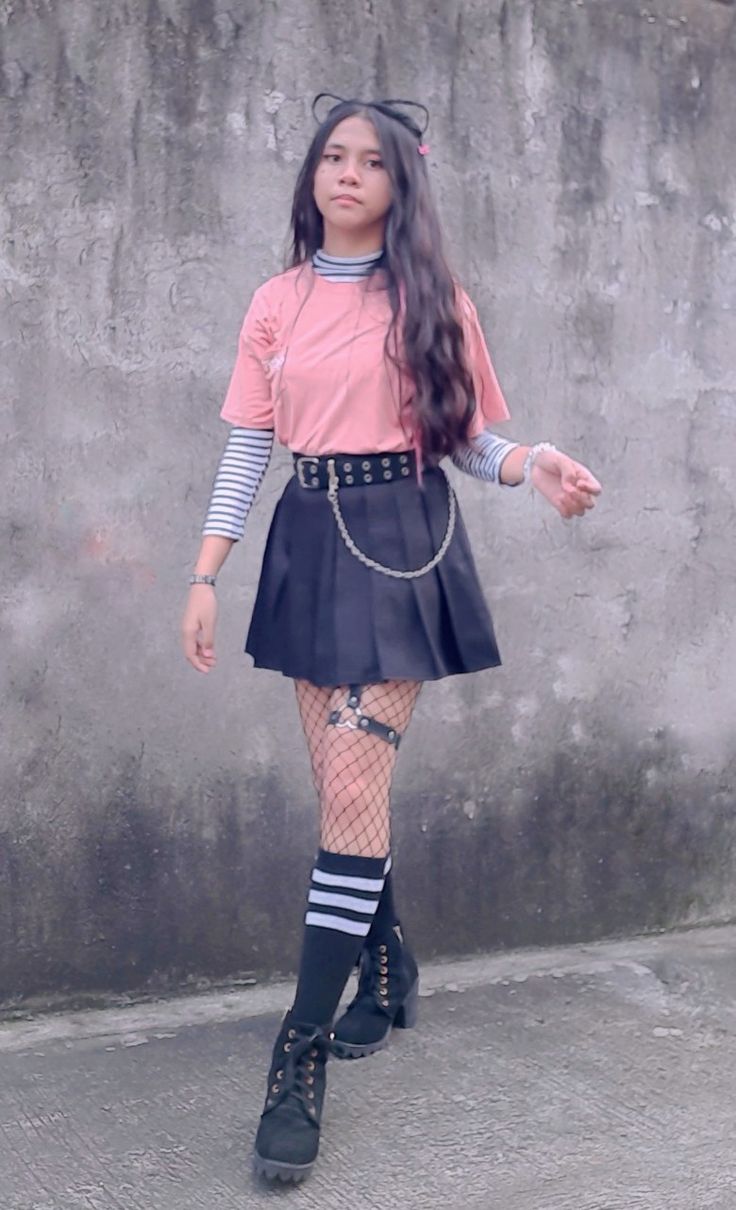 Pastel Grunge Aesthetic Outfits, Pastel Egirl Fashion, E Girl Outfits Pink, Winter Egirl Outfits, Kawaii Egirl Outfits, Soft E Girl Outfits, Soft Egirl Outfits Ideas, Pink Egirl Outfits, Pink Egirl Fashion