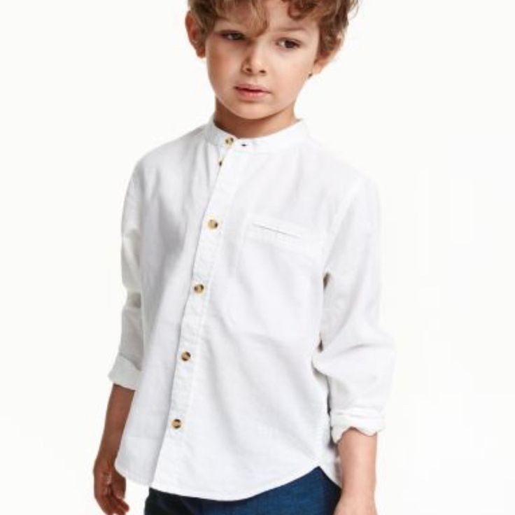 Boys Mandarine Collar Shirt Long-Sleeved Shirt In Airy, Woven Fabric With A Mandarin Collar, Welt Chest Pocket, And Rounded Hem. Slightly Longer At Back. Linen 55%, Cotton 45% Boys Size 2-3 Cute Cotton H&m Tops, H&m White Long Sleeve Top, White Long Sleeve Top From H&m, H&m Cotton Long Sleeve Shirt, H&m Long Sleeve Cotton Shirt, H&m Cotton Button-up Shirt, Cute White Button-up Shirt, H&m Cotton Shirt For Spring, Spring Cotton Shirt By H&m