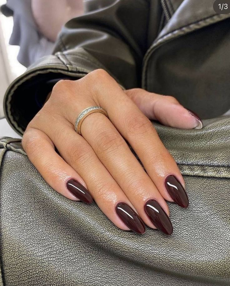 September Nails Brown, Fall Biab Nails, Autumn Nails Biab, Espresso Brown Nails, Collage Nails, Espresso Nails, Winter Nail Colours, September Nail Ideas, Nails September