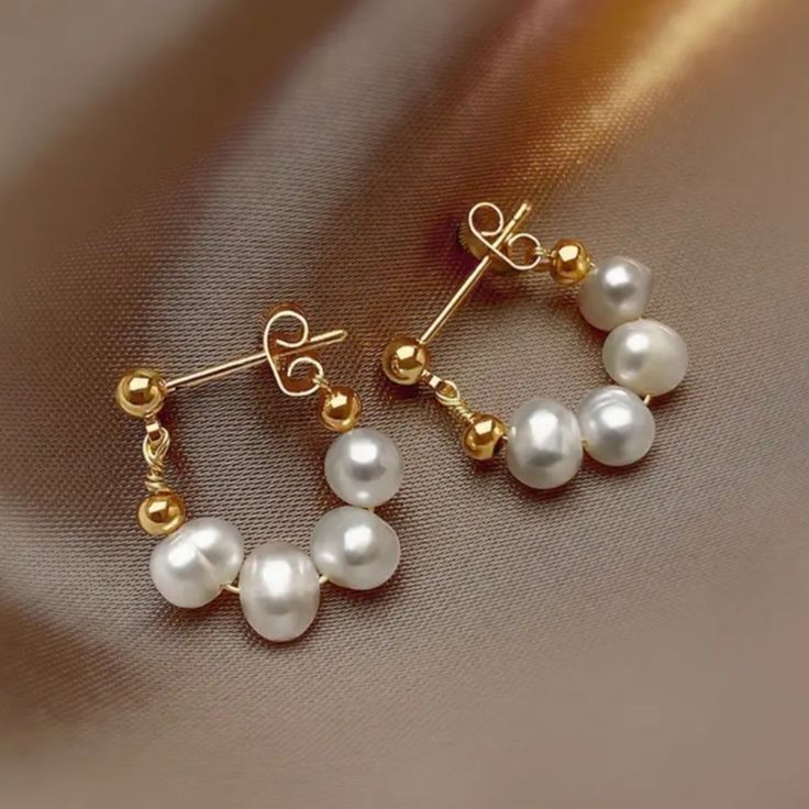 New With Free Gift Pouch Gold Plated Gemstone Beaded Earrings, Pearl Wire Jewelry, Selfmade Jewelry, Diy Earrings Pearl, Simple Bead Earrings, Baroque Pearl Jewelry, Easy Beading Tutorials, Baroque Pearls Jewelry, Handmade Pearl Jewelry