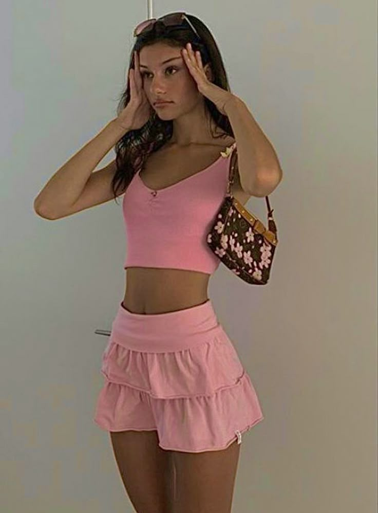 Tennis Skirt Outfit, Outfits 2000s, 2000s Outfits, 2000s Fashion Outfits, Pink Outfits, Pink Top, Girly Outfits, Mean Girls, 2000s Fashion