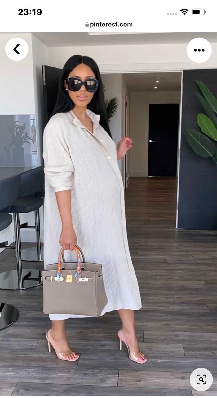 Chic Bump Style, Thanks Giving Outfits Women Dress, Maternity Fits Black Women, Maternity Dress For Work, Casual Maternity Dress Outfits, Cute Maternity Outfits Black Women, Pregnant Business Attire, Flattering Pregnancy Outfits, Cute Maternity Outfits Casual