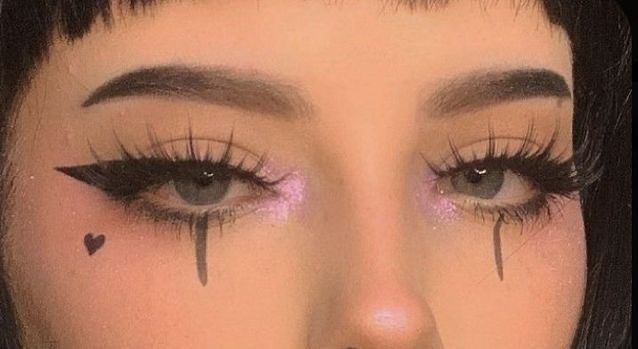 aesthetic photography makeup inspiration goals winged eyeliner egirl alternative eye highlight heart grunge Teknik Makeup, E Girl Makeup, Halloweenský Makeup, Egirl Makeup, Maquillage On Fleek, Alt Makeup, Alternative Makeup, Smink Inspiration, Beauty Make-up