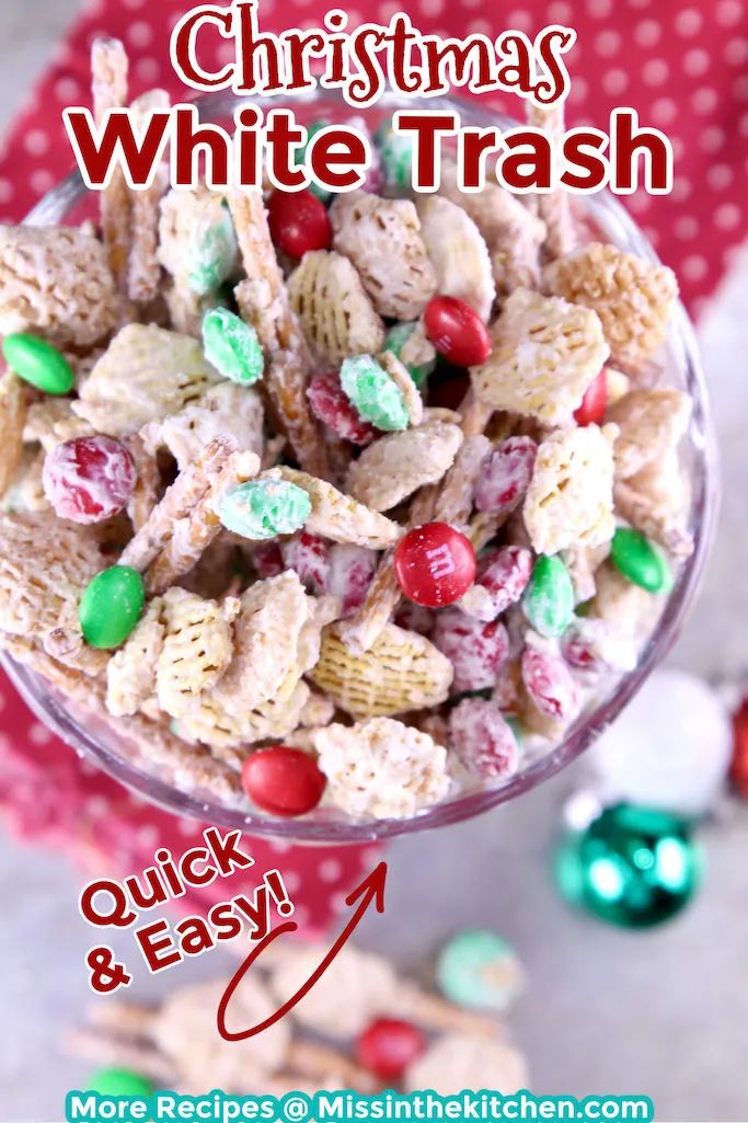 White Trash Snack, Christmas Trash Recipe, White Trash Snack Mix, White Chocolate Snack Mix, Trash Recipe, White Trash Recipe, Chocolate Snack Mix, White Chocolate Chex Mix, Chocolate Chex Mix