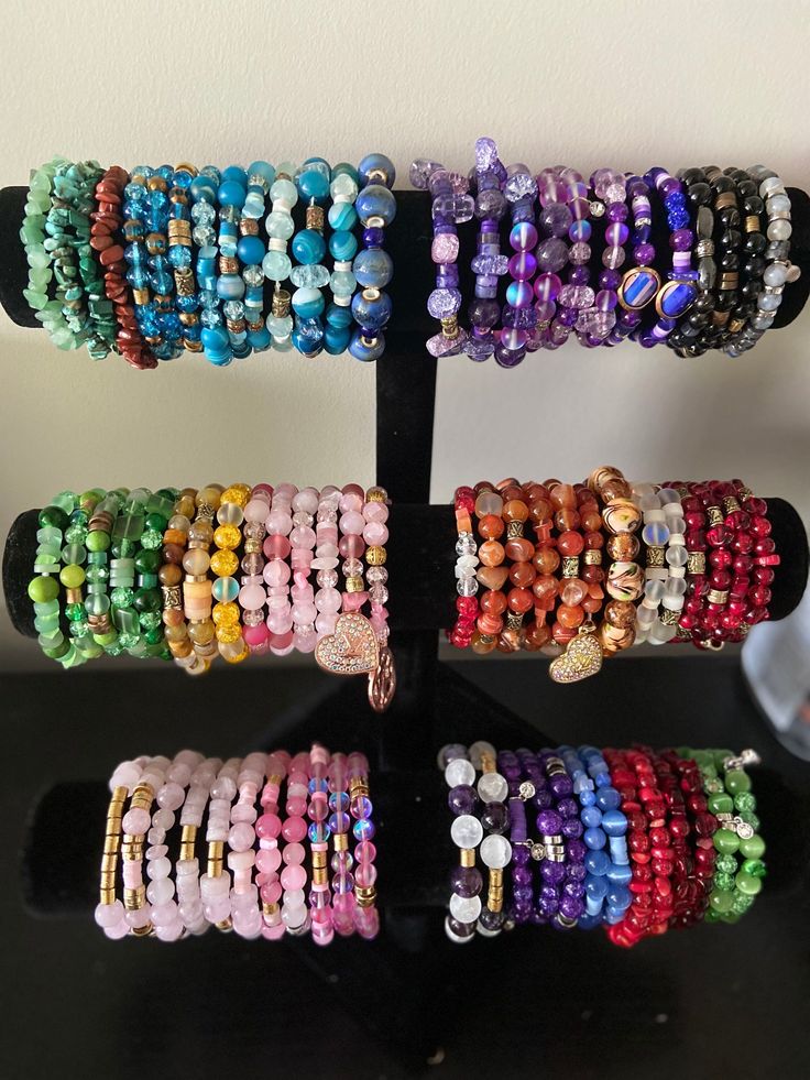 Body Jewelry Diy, Stacked Beaded Bracelets, Girly Bracelets, Dope Jewelry Accessories, Crystal Bead Jewelry, Wrist Accessories, Wrist Jewelry, Bead Charms Diy, Beads Bracelet Design