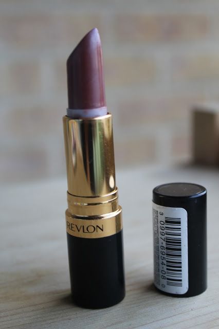 Revlon Lipstick Smokey Rose - Dupe of MAC Midi-Mauve?,  #DUPE #Lipstick #MAC #MidiMauve #Revlon #Rose #Smokey Check more at http://www.lipinjections.lipinjectionscost.com/revlon-lipstick-smokey-rose-dupe-of-mac-midi-mauve/ Lip Color Shades, Revlon Lipstick, Lipstick Mac, Rose Lipstick, Face Beat, Lipstick Color, Lipstick Swatches, Lip Products, Mac Lipstick