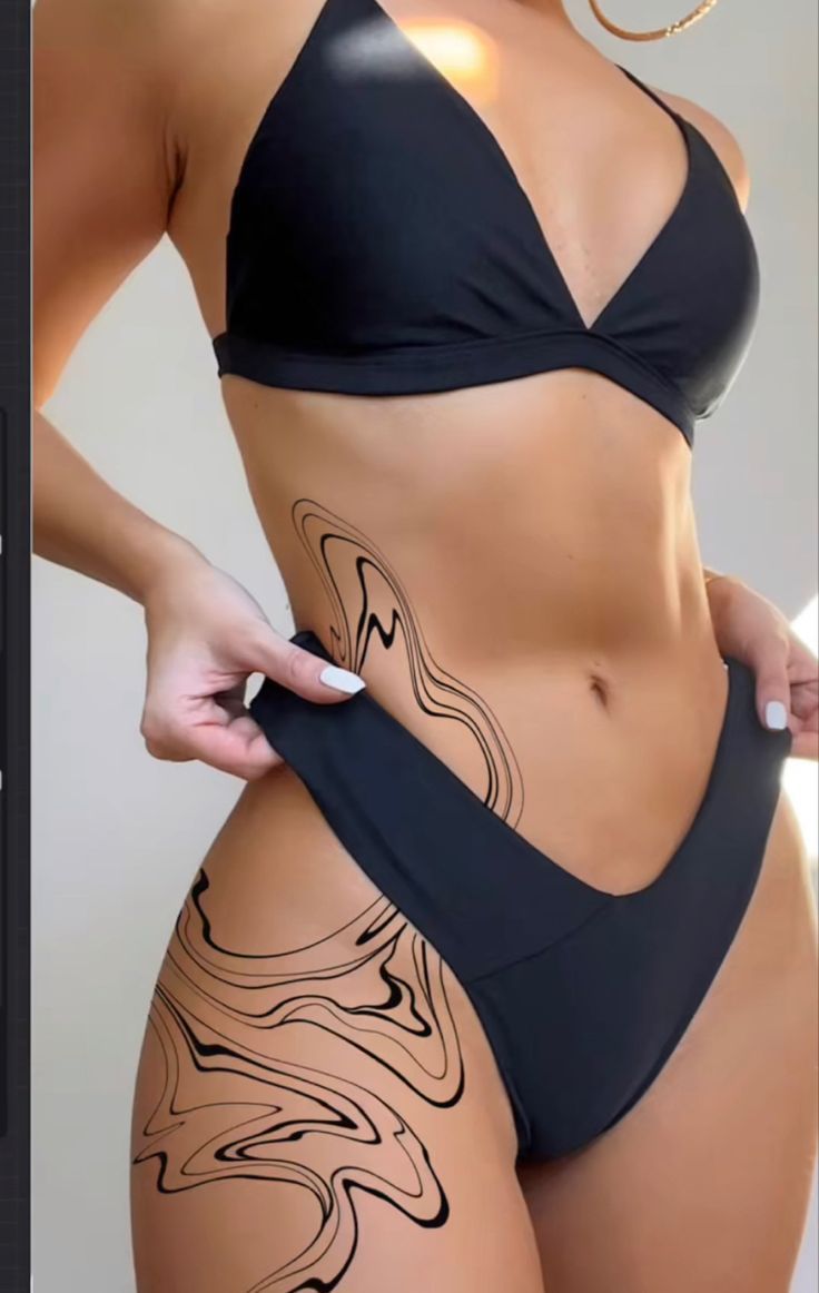 | #tattooideasforwomenunique #cooltattoos,#tattoo , #uniquetattooideas Swirly Tattoo, Mechanical Tattoo, Swirl Tattoo, Side Thigh Tattoos, Hip Thigh Tattoos, Thigh Piece, Hip Tattoos Women, Leg Tattoos Women, Simple Tattoo