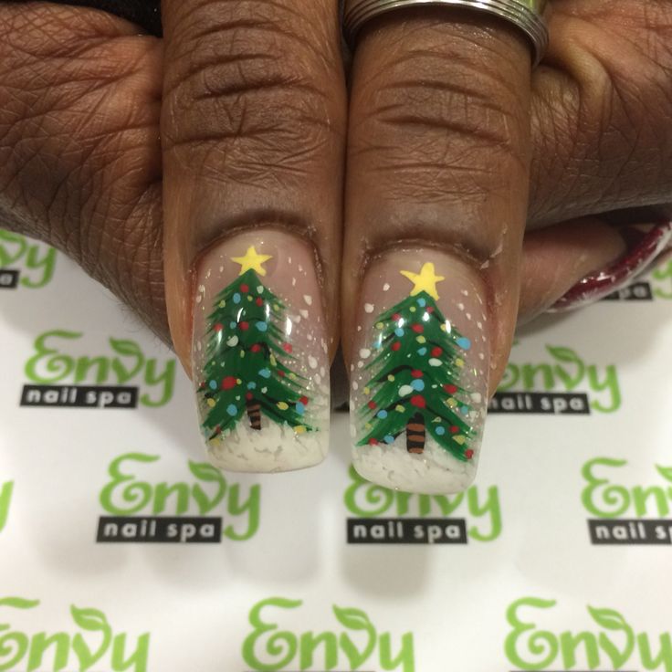 Christmas Tree Toe Nail Designs, Christmas Tree Gel Nails, Christmas Tree Nails 2023, Christmas Tree Nail Art Designs, Holiday Gel Nails Winter, Christmas Tree Nails Designs, Xmas Tree Nails, Christmas Nails Tree, Green Christmas Nail Ideas