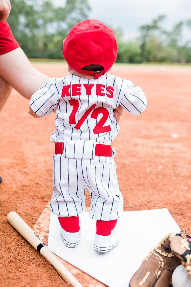 Half Way To First, Baseball Photoshoot, Half Birthday Ideas, 6 Month Photo Shoot, Month Milestones, Half Birthday Baby, Half Birthday Party, Baby First Birthday Themes, 6 Month Photos