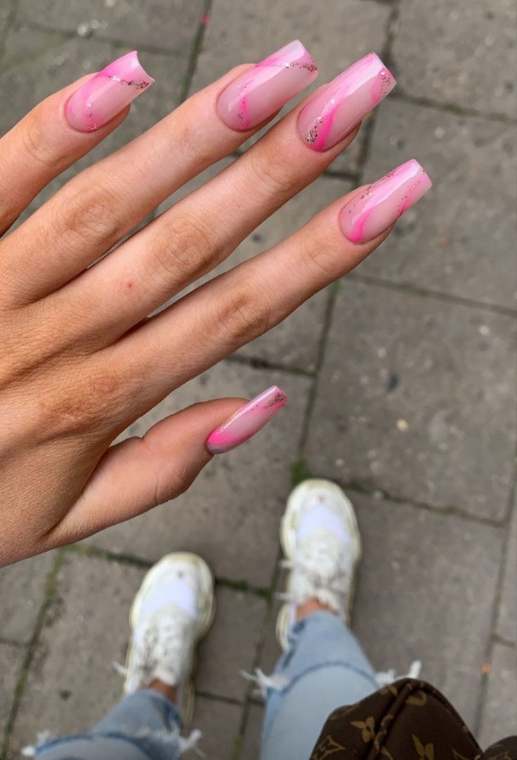 Cow Nails, Spring Acrylic Nails, Glitter Gel Nails, Simple Acrylic Nails, Classic Nails, Cute Gel Nails, Acrylic Nails Coffin Short, Minimalist Nails, Nails 2024