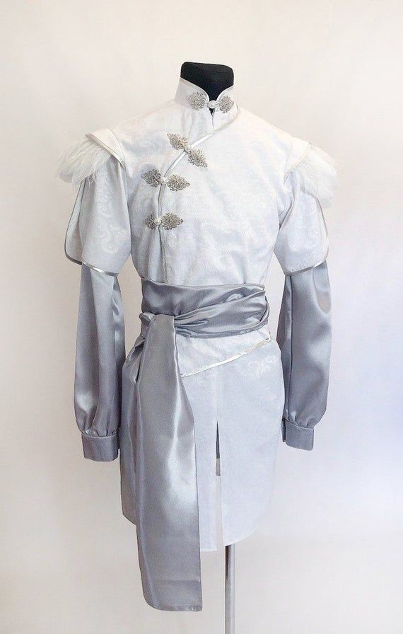 Formal Fantasy Clothes Male, Fantasy Wedding Clothes Male, Elven Costume Male, Elven Aesthetic Male, White Robes Fantasy Male, White Fantasy Outfit Male, Formal Fantasy Outfits Male, Man In Wedding Dress, White Clothes Men