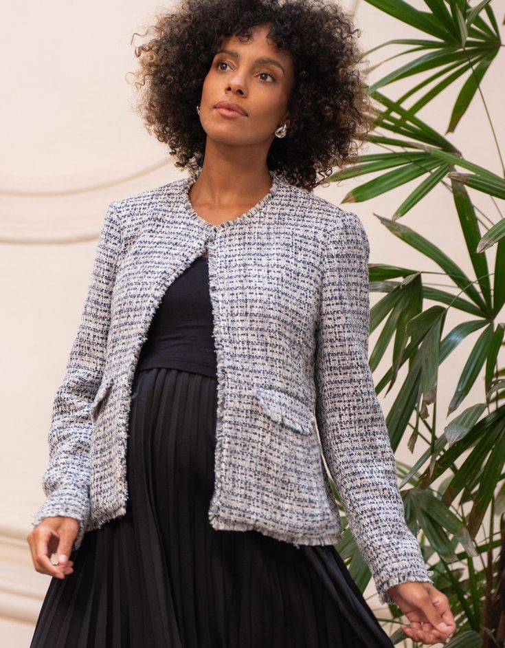 Seraphine's Fringed Tweed Maternity Jacket in classic black & white will elevate any outfit. Perfect for the office or any smart occasion. Pregnancy Work Outfits, Maternity Coats, Winter Pregnancy, Maternity Work Pants, Maternity Nursing Clothes, Maternity Work Clothes, Maternity Cardigan, Maternity Jacket, Maternity Black Dress