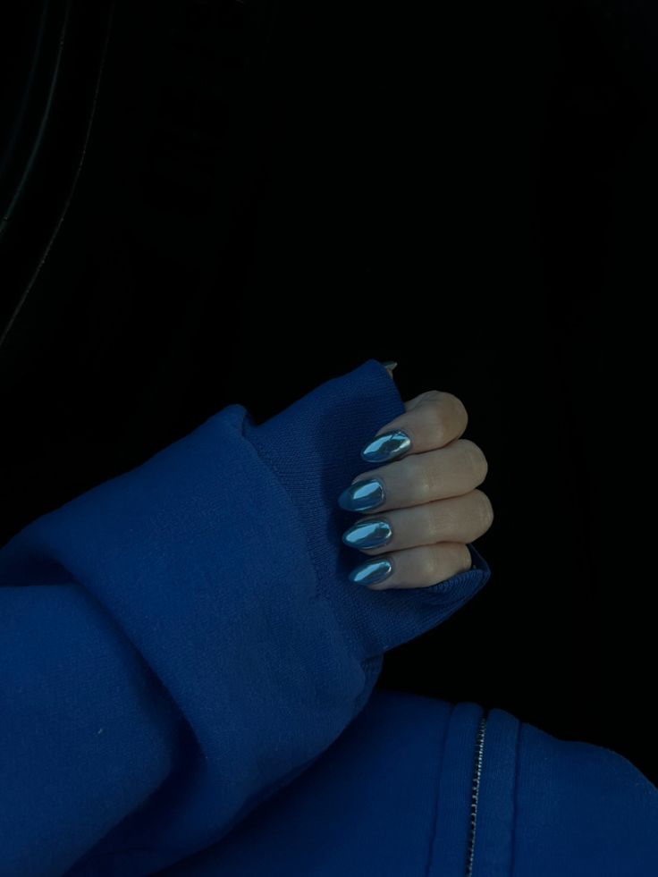 Blue Crome Nails Acrylic, Shiny Blue Nails, Blue Chrome Acrylic Nails, Navy Blue Chrome Nails, Navy Chrome Nails, Royal Blue Chrome Nails, Mermaidcore Nails, Teal Chrome Nails, Dark Blue Chrome Nails