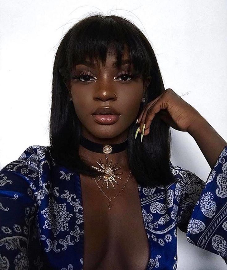 Pelo Afro, Dark Skin Beauty, Glamour Makeup, American Woman, Dark Skin Women, African Beauty, Dark Beauty, Black Girls Hairstyles, Black Is Beautiful