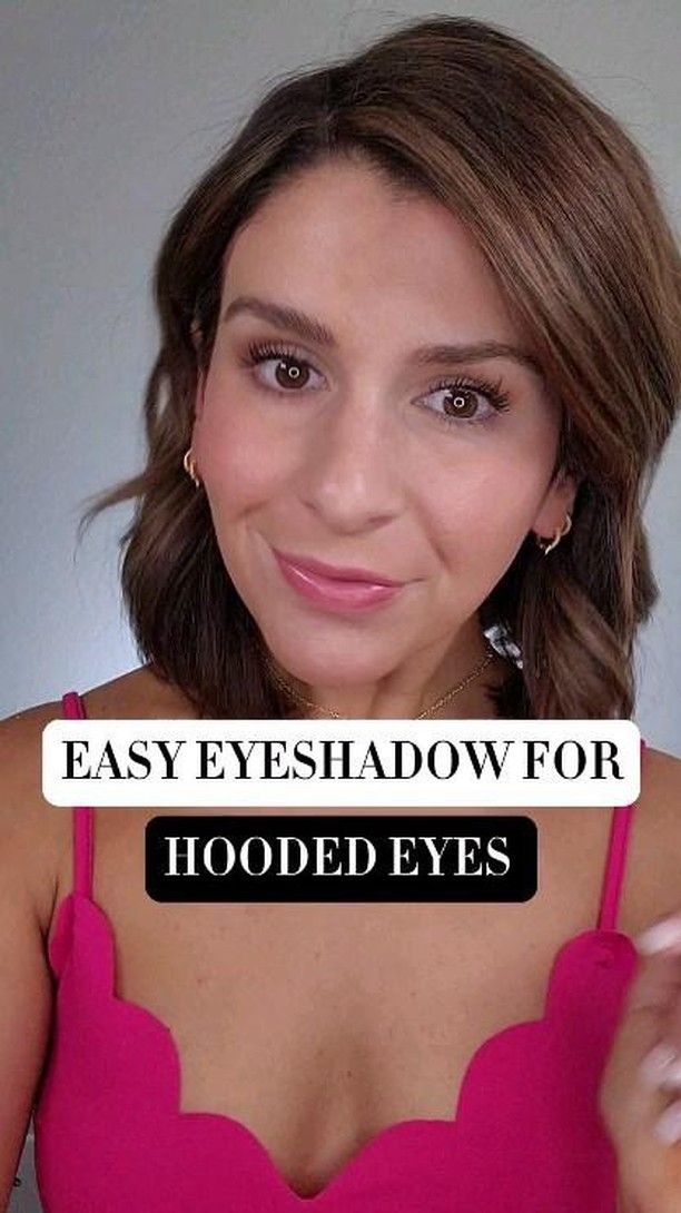 Kate | Makeup Tips (@katetalbertmua) • Instagram photos and videos Eye Hollows, Kate Talbert, Under Eye Hollows, Kate Makeup, Eyeshadow For Hooded Eyes, Easy Eyeshadow, Sunken Eyes, Simple Eyeshadow, Face Makeup Tips