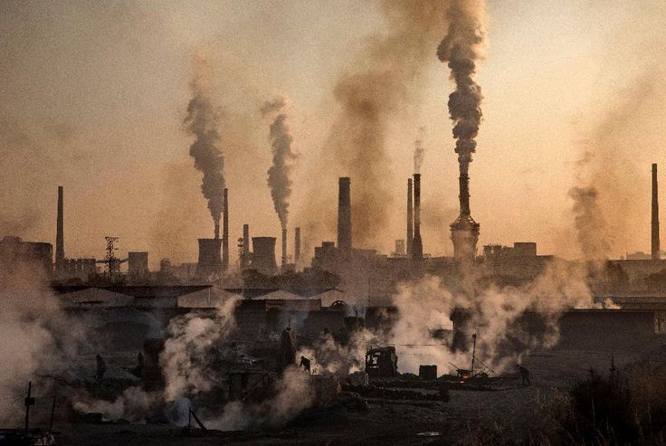 Scientists in China and the United States are working on a novel way to kill two birds with one stone: using capturing carbon-dioxide pollution for an energy-storage system to back up clean sources like solar and wind. Pollution Project, Pollution Pictures, Solar Energy System, Our Earth, Air Pollution, Cloudy Day, Green Energy, Hangzhou, Renewable Energy