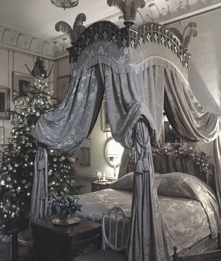 30+ Glamorous Canopy Beds Ideas For Romantic Bedroom canopybedideas 