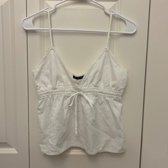 Brandy Melville White Edith Tank Brandy Melville Tops, Brandy Melville, Brandy, Tank Tops Women, Color White, Like New, Tank Top, Tank Tops, White