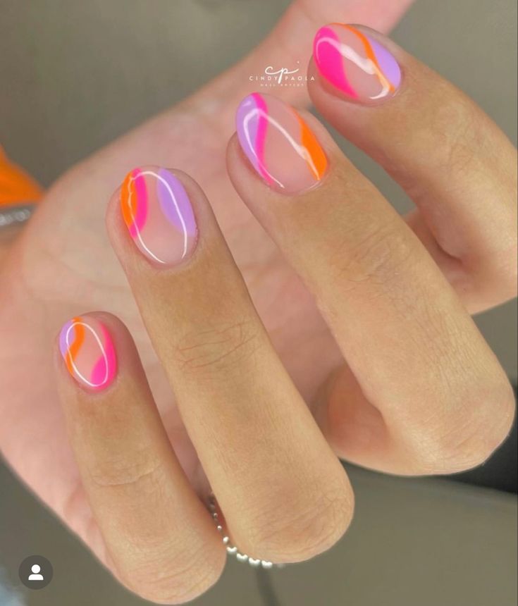 Short Acrylic Abstract Nails, Apres Gel X Nails Short Almond, Color Blocked Nails, Cute Short Almond Acrylic Nails Designs, Short Circle Nails, Summer Nails 2023 Color Trends Almond, Short Oval Nails Designs Summer, Trendy Spring Nails 2024, Fun Summer Nails Bright Short