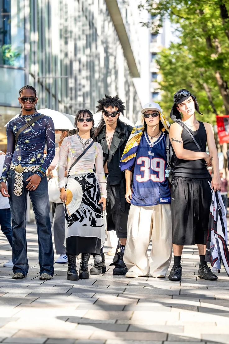 FEATURE: The Best Japanese Street Style From TOKYO FASHION WEEK 2024 S/S! Shibuya Outfit Ideas, Japan Street Fashion 2023, Tokyo Fashion Aesthetic, Tokyo Street Style 2024, Japanese Fashion Brands, Fashion Outfits Japanese, Japanese Fashion 2024, Japanese Street Fashion Aesthetic, Street Fashion 2024