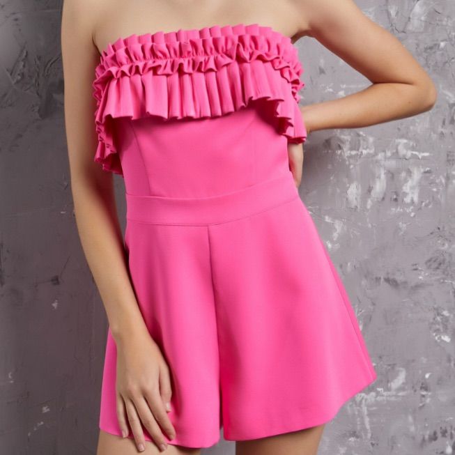 Hot Pink Strapless Ruffle Romper That Is A Size Medium And Is Brand New With Tags. It's A Vibrant Bright Paint Color. The Ruffle Accents Are Adorable. It Zippers Up The Back. It Retails For $62 But I Received It On Sale For $49.99.Do+Be Hot Pink Strapless Ruffle Romper M Medium New Nwt $62 Bright Paint Colors, Ruffle Romper, Pant Jumpsuit, Hot Pink, Jumpsuit Romper, Rompers, Pants For Women, Brand New, Pants