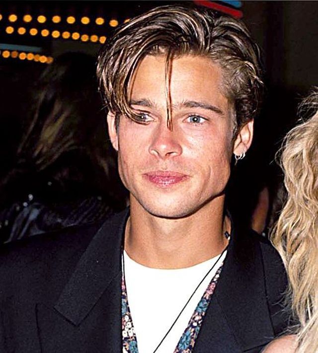 90s Men Hairstyles, Young Brad Pitt, 1990s Hairstyles, Brad Pitt Haircut, Brad Pitt Hair, 90s Hairstyles Men, 90s Haircuts, Mens Hairstyles Curly, Men 90s