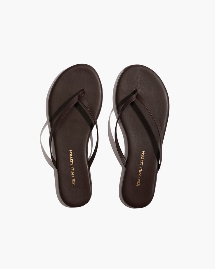 Slip on sandal in matte napa luxury calfskin leather. Made in Brazil. Tkees Sandals, Dark Brown Sandals, Brown Slides, Sandal Slides, Brown Flip Flops, Slide Flip Flops, Walking Tall, Nili Lotan, Leather Flip Flops