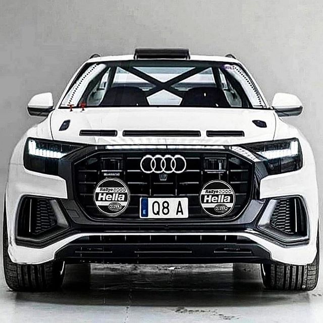 the front end of an audi car