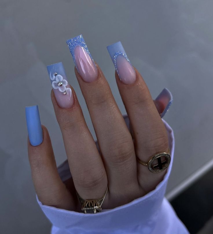 ig: @rrilinails 3-31-23 Square Acrylic Nails Spring Designs, Square Nails With Jewels, Summer Nails Blue, Glitter Nail Ideas, Baby Blue Acrylic Nails, Hoco Nails, Blue Glitter Nails, Baby Blue Nails, Plain Nails