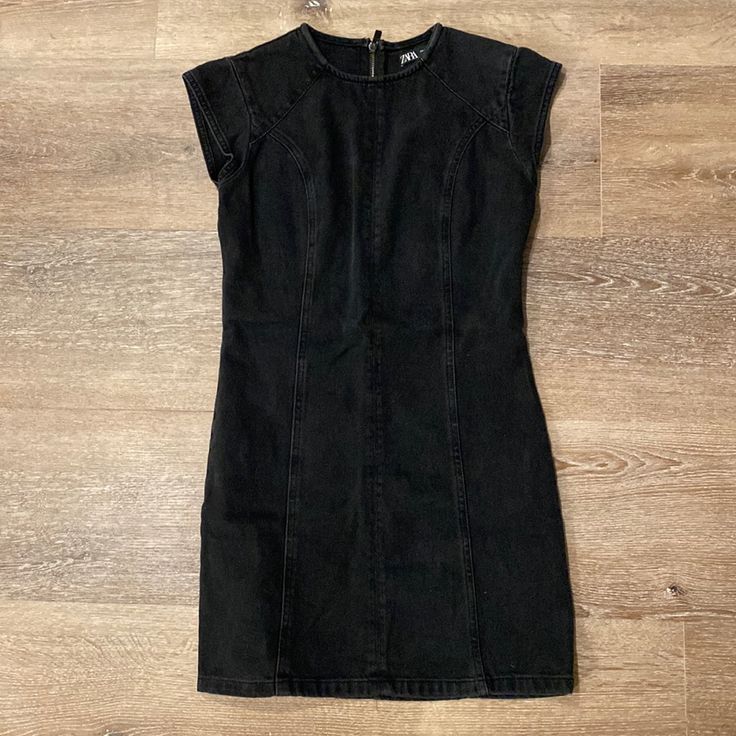 Never Worn. Perfect Condition. Fitted Black Denim Mini Dress, Fitted Mini Black Denim Dress, Black Knee-length Denim Dress For Fall, Black Cotton Edgy Mini Dress, Black Knee-length Cotton Denim Dress, Edgy Black Cotton Mini Dress, Black Fitted Sleeveless Denim Dress, Black Cotton Denim Dress For Spring, Black Denim Dress For Fall