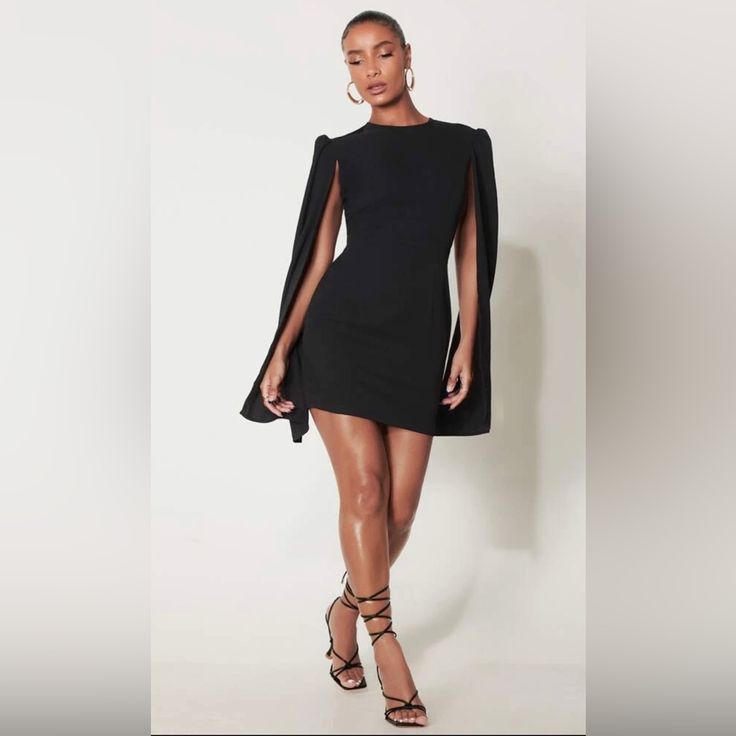 Never Worn, In Perfect Condition. Black Graduation Dress College Classy, Graduation Ceremony Outfit Classy, Black Graduation Outfit, Black Graduation Dress College, Graduation Outfits For Women College, All Black Photoshoot Ideas, Black Graduation Dresses, Graduation Dresses College, College Graduation Dress Ideas