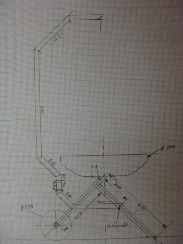 a drawing of a bicycle with wheels and spokes