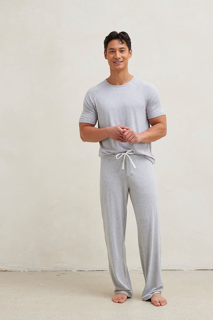 Introducing your stay at home uniform. Lounge in comfort all day in this incredibly soft and breathable pajama set. This set includes straight leg pajama pants and a matching raglan cut t-shirt. Made from our signature ultra-soft and moisture-wicking fabric blend. Made in Canada. 93% Viscose from Bamboo / 7% Spandex. Fits true to size. Available in S, M, L, XL. S (28-30), M (32-34), L (36-38), XL (40-42). Machine washable and dryer friendly. Lounge Wear Men, Pajama Men, Pajamas Men, Night Fits, Mens Pajama, Soft Pajama Pants, Mens Pajama Pants, White Pajamas, Mens Pajamas Set