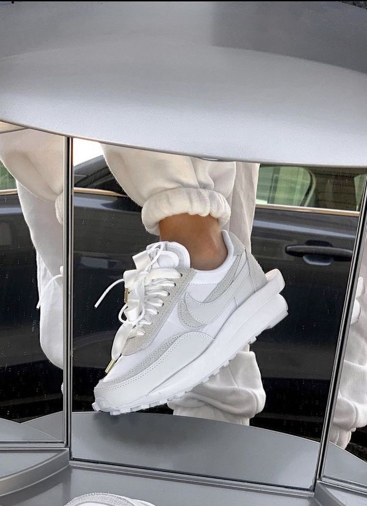 Image about fashion in SHOES by 𝚉𝙾��𝙴 on We Heart It Nike Sacai White, Nike Sacai, Dr Shoes, Fresh Shoes, Hype Shoes, Shoe Inspo, Aesthetic Shoes, Swag Shoes, Mode Inspo