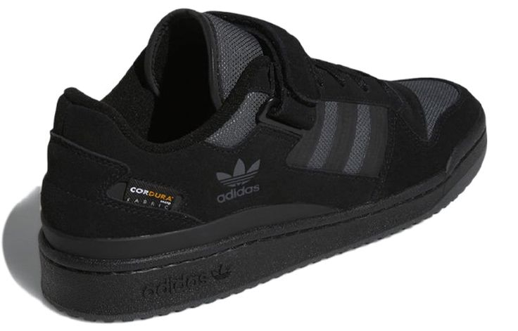 GY5720 Goth Sneakers, Adidas Forums, Adidas Forum Low, Forum Low, Power Red, Adidas Forum, Fashion Performance, Marvel X, Grey Shoes