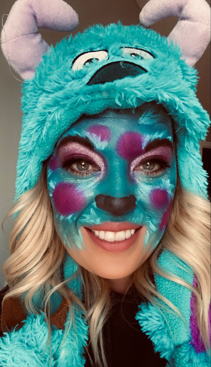 Sully Face Paint, Monsters Inc Face Paint, Sully Makeup Monsters Inc, Monster Makeup Easy, Diy Sully Costume Monsters Inc, Sully Makeup, Monster Ag Kostüm, Monsters Inc Makeup, Sully Monsters Inc Costume