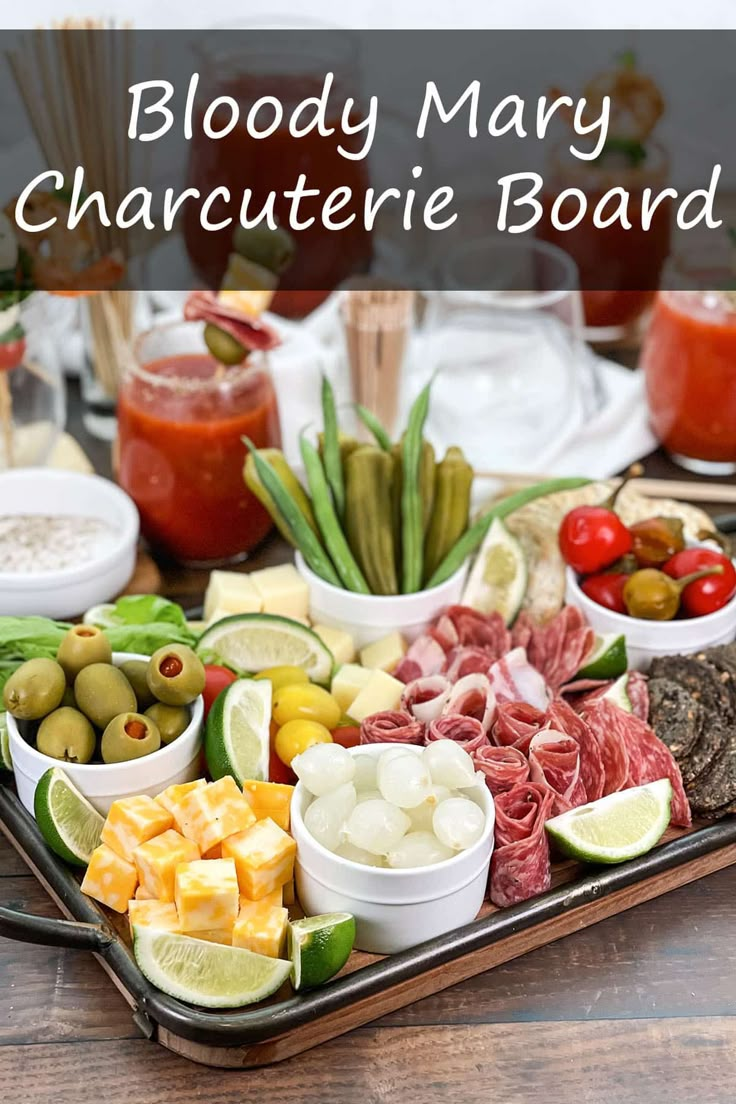 Liquor Charcuterie Board, Drinks Charcuterie Board, Charcuterie Board Drinks, Ladies Night Food Ideas Appetizers, Mimosa Charcuterie Board, Shot Cuterie Board, Bloodymary Cocktail Bar, Shotcuterie Board, Brunch Charcuterie Board